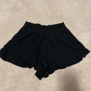 Comfortable black shorts, Size L